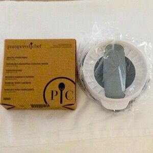New Pampered Chef Hand Pie and Pocket Maker